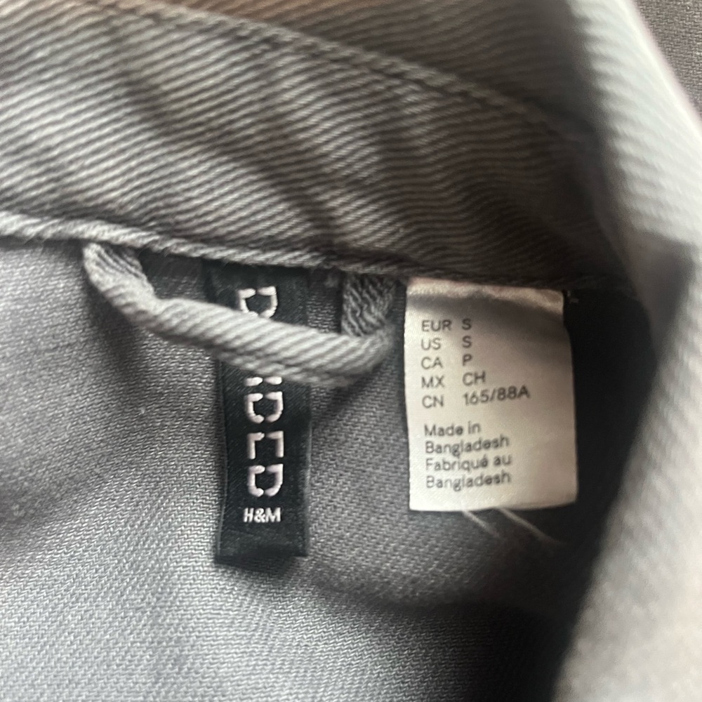 Black Button-Up Jacket - Picture 4 of 5